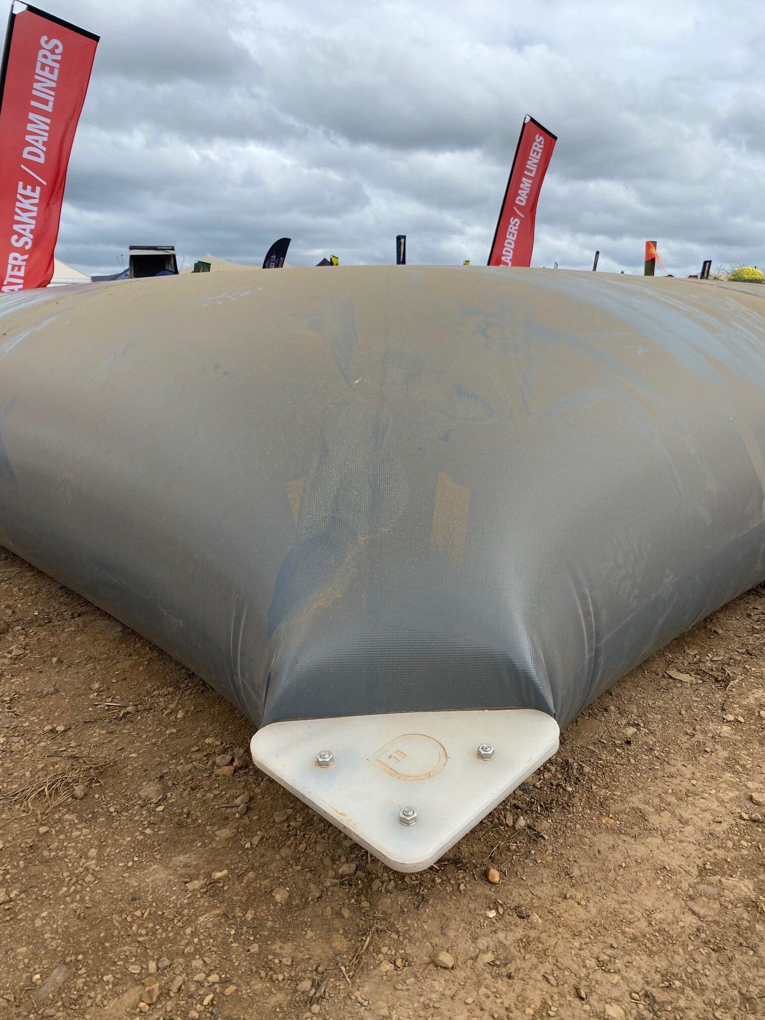 Custom-made flexible PVC water bladder designed for bulk water storage in agricultural, industrial and commercial applications.